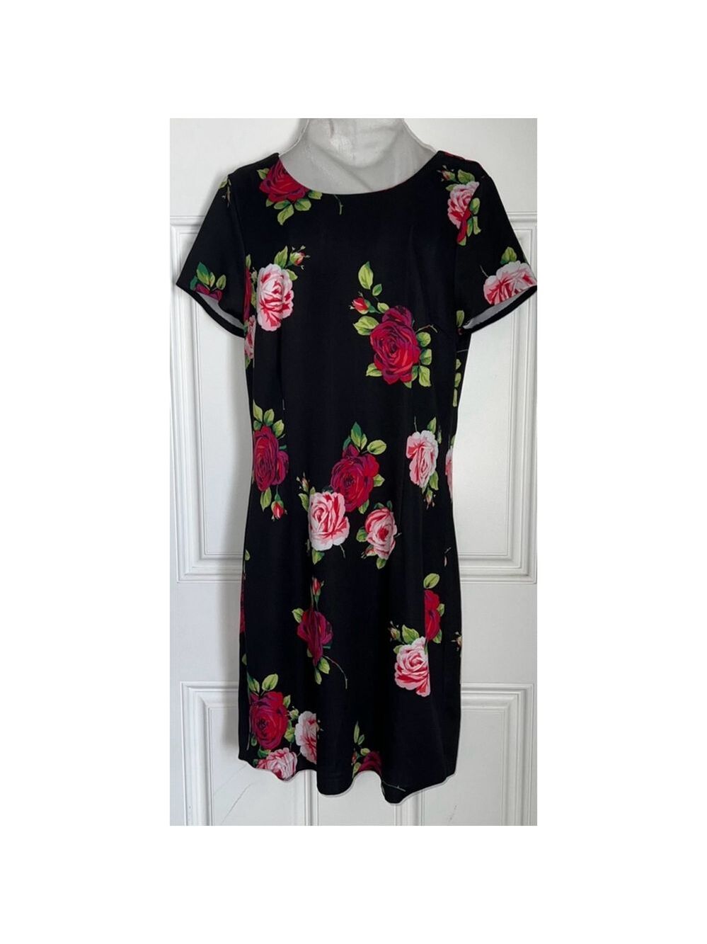 Women's Betsey Johnson Floral Dress Size 12 Black Red - Picture 2 of 8